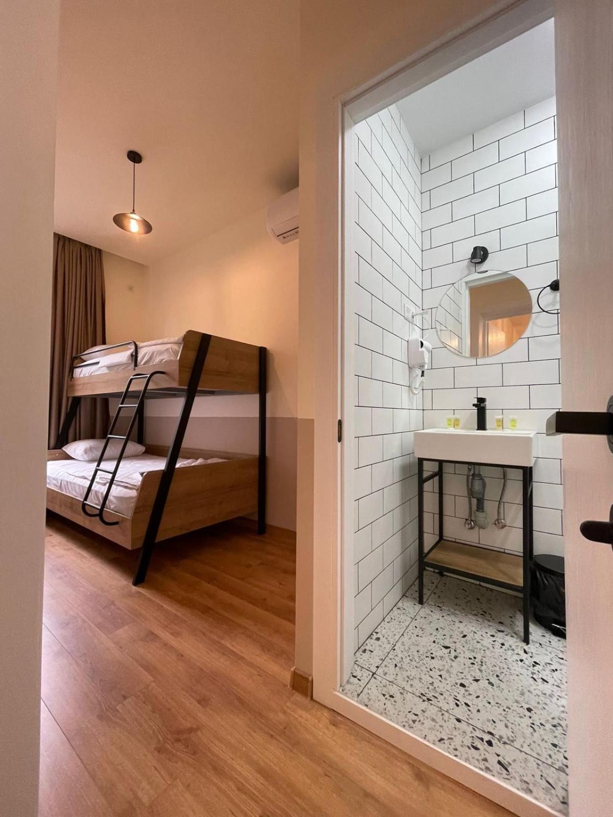 Dro Hotel 쿠타이시 외부 사진