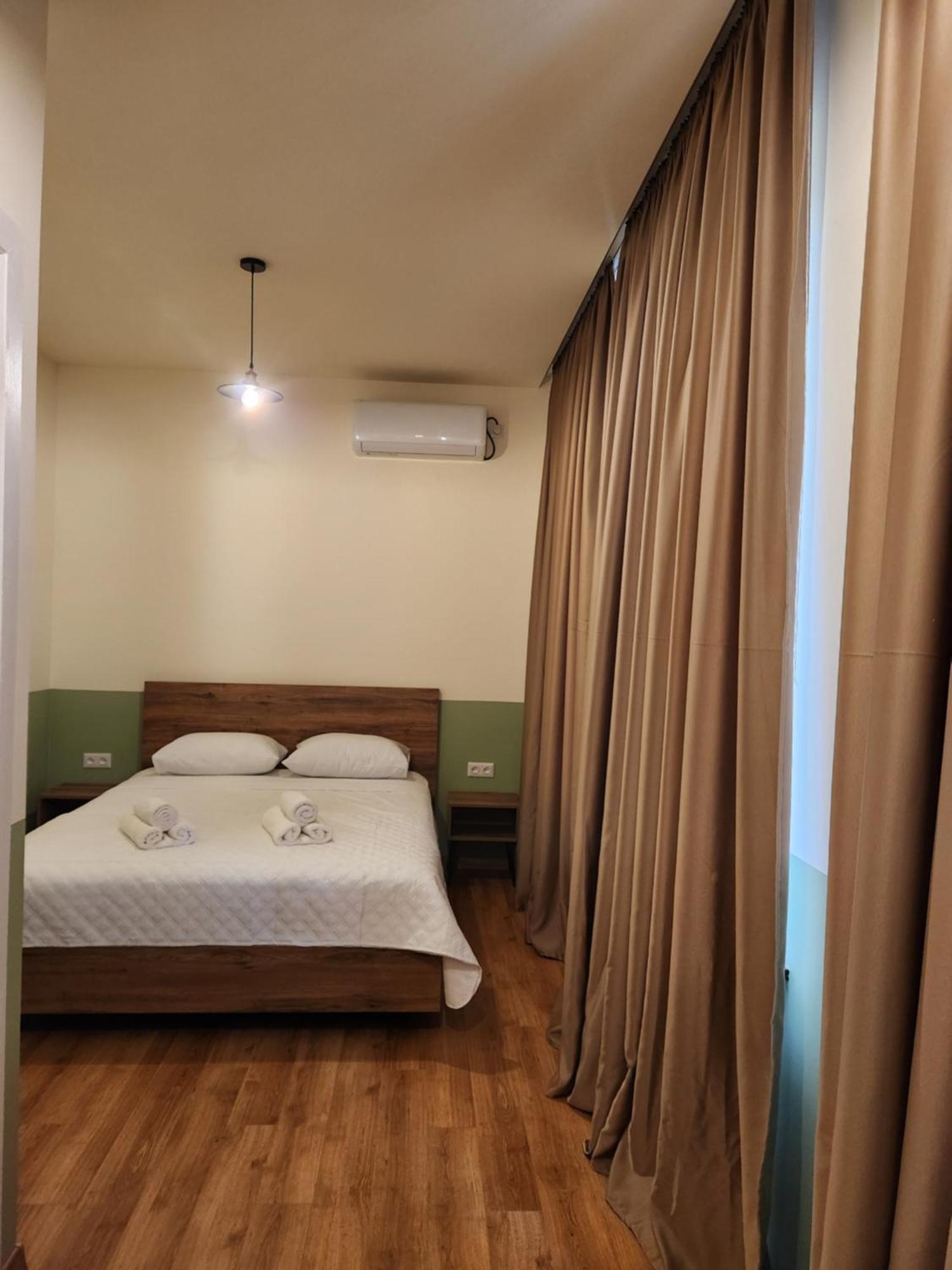 Dro Hotel 쿠타이시 외부 사진